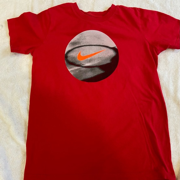 Kids Nike Basketball T Shirt - Picture 1 of 2